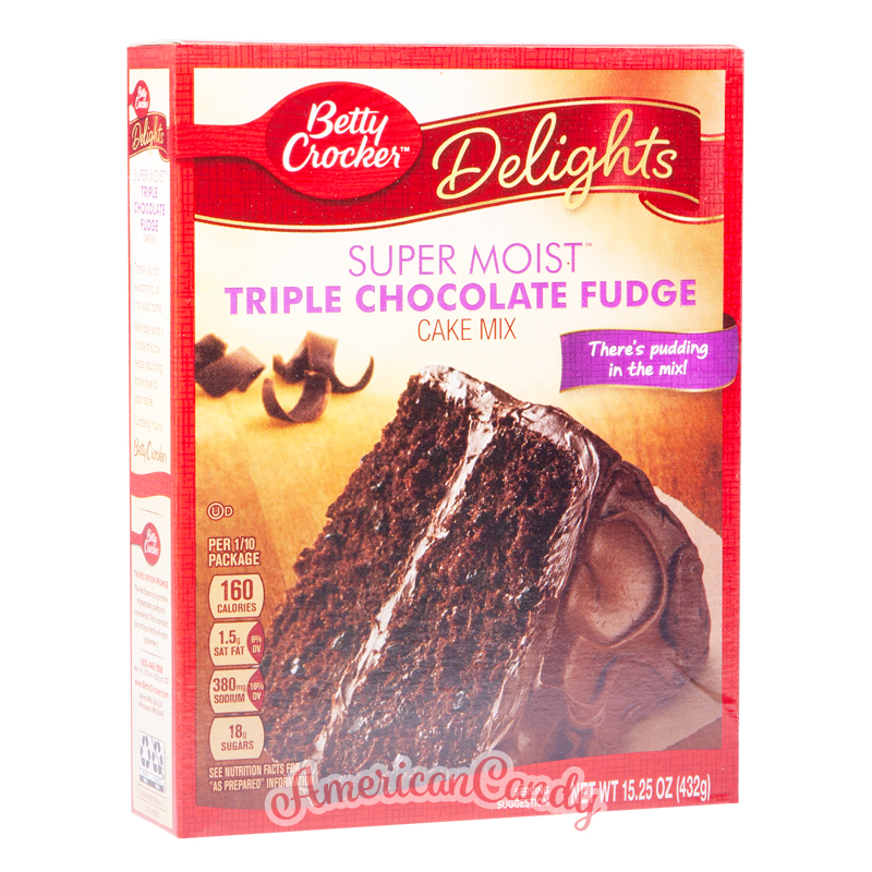 Betty Crocker Super Moist Triple Chocolate Fudge Cake Mix 432g